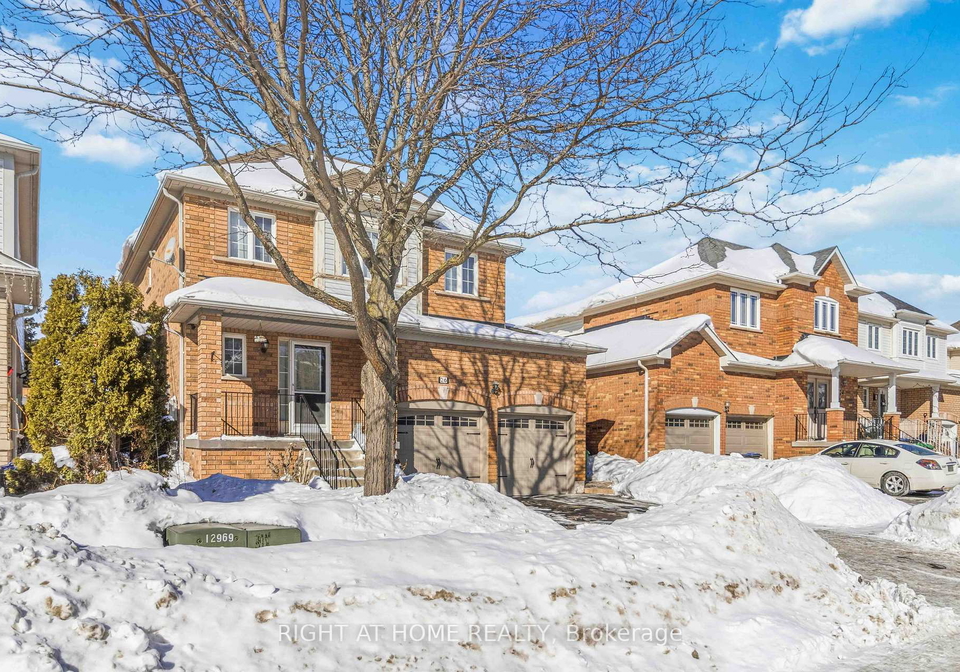 26-courtsfield-crescent-brampton-ontario-w12937382