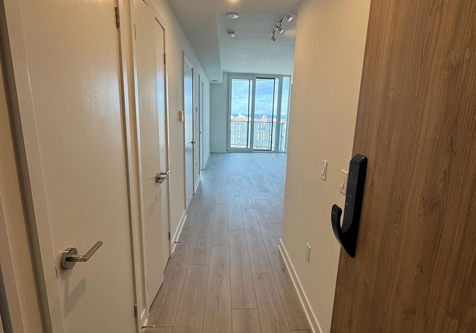 1-fairview-road-e-mississauga-ontario-w12937828