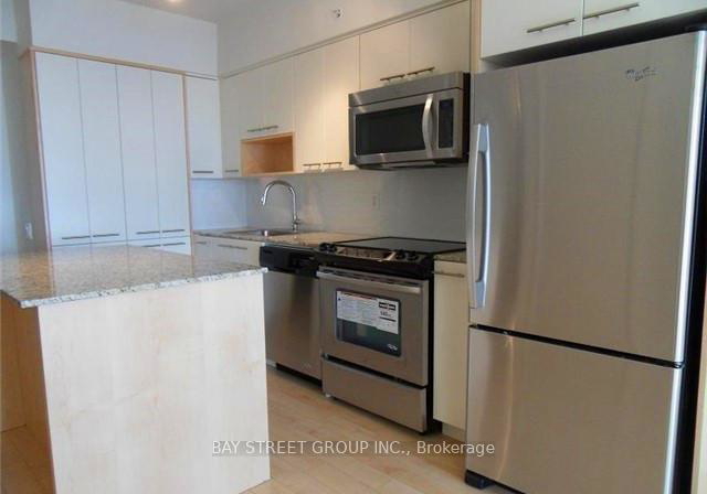 5-valhalla-inn-road-etobicoke-ontario-w12937876