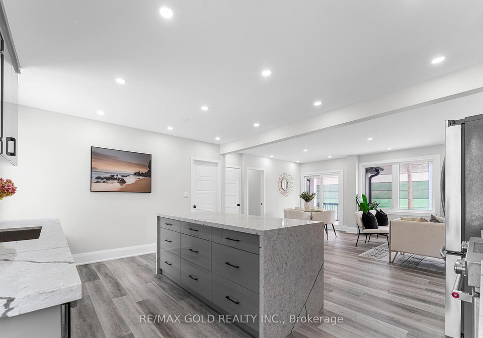 128-premium-way-mississauga-ontario-w12937918