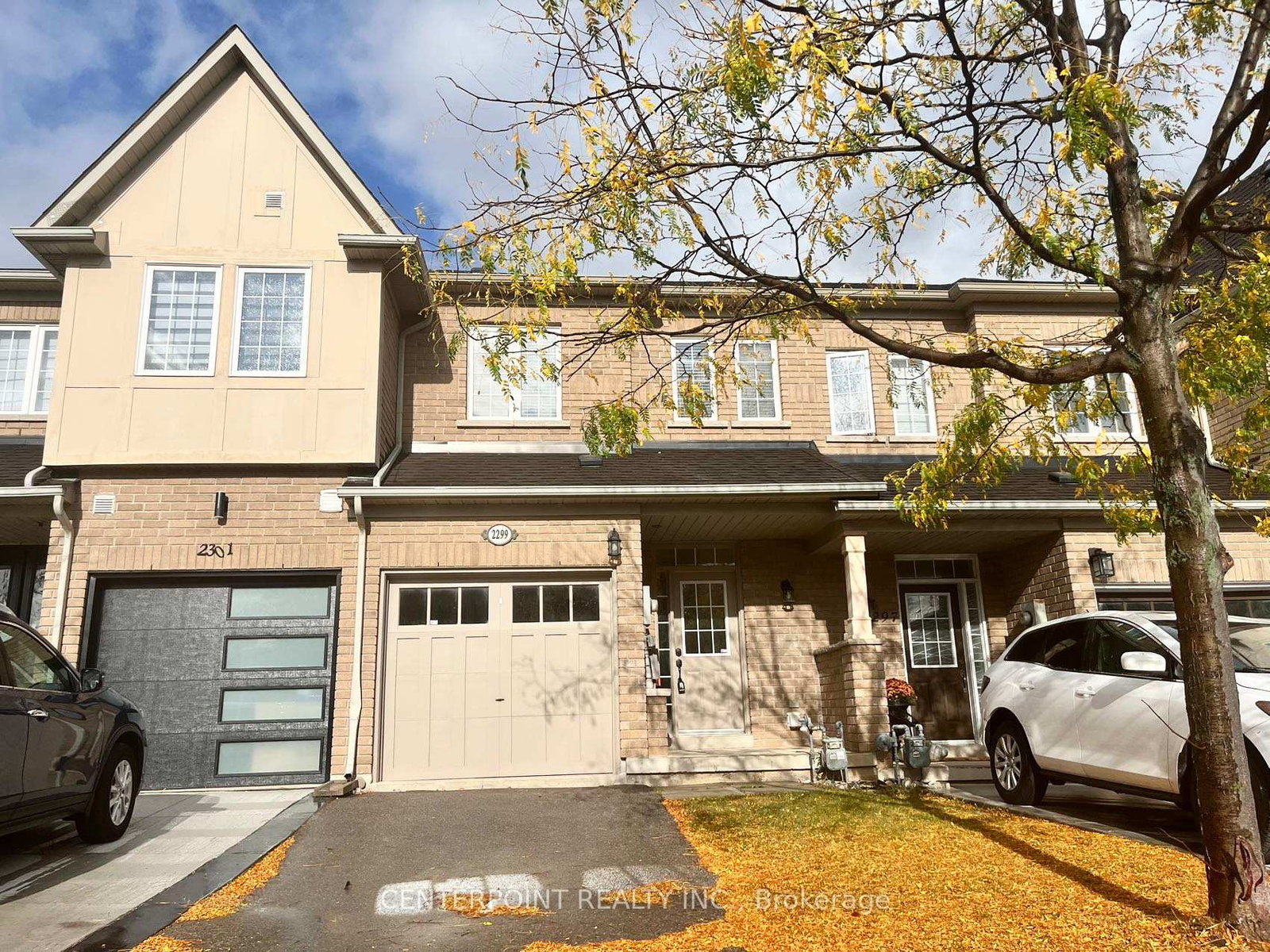 2299-stone-glen-crescent-oakville-ontario-w12937980