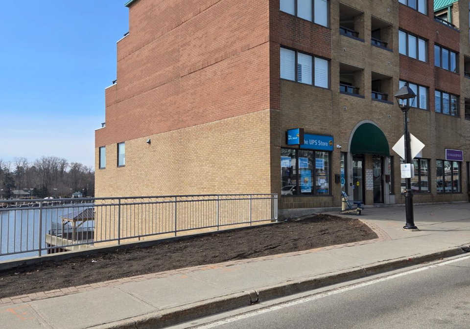 100-bronte-road-oakville-ontario-w12938046