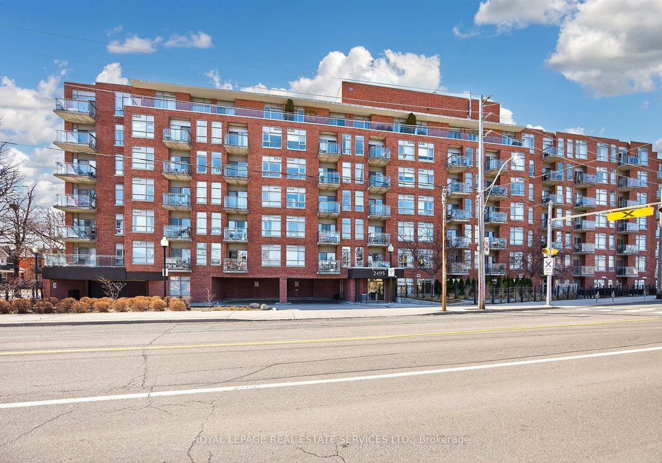 2495-dundas-street-w-toronto-ontario-w12938096