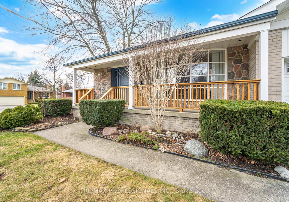 2-thicket-road-etobicoke-ontario-w12938128