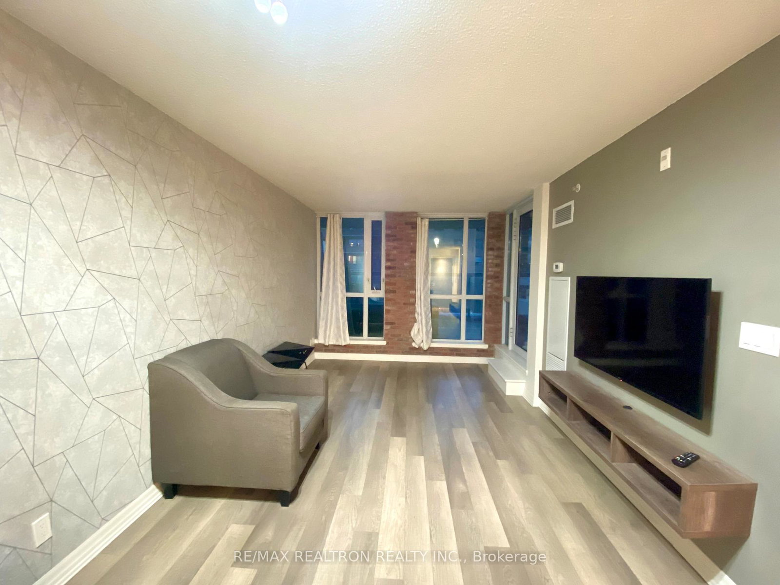 80-esther-lorrie-drive-etobicoke-ontario-w12938346
