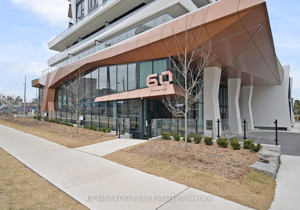 60-central-park-roadway-etobicoke-ontario-w12938416