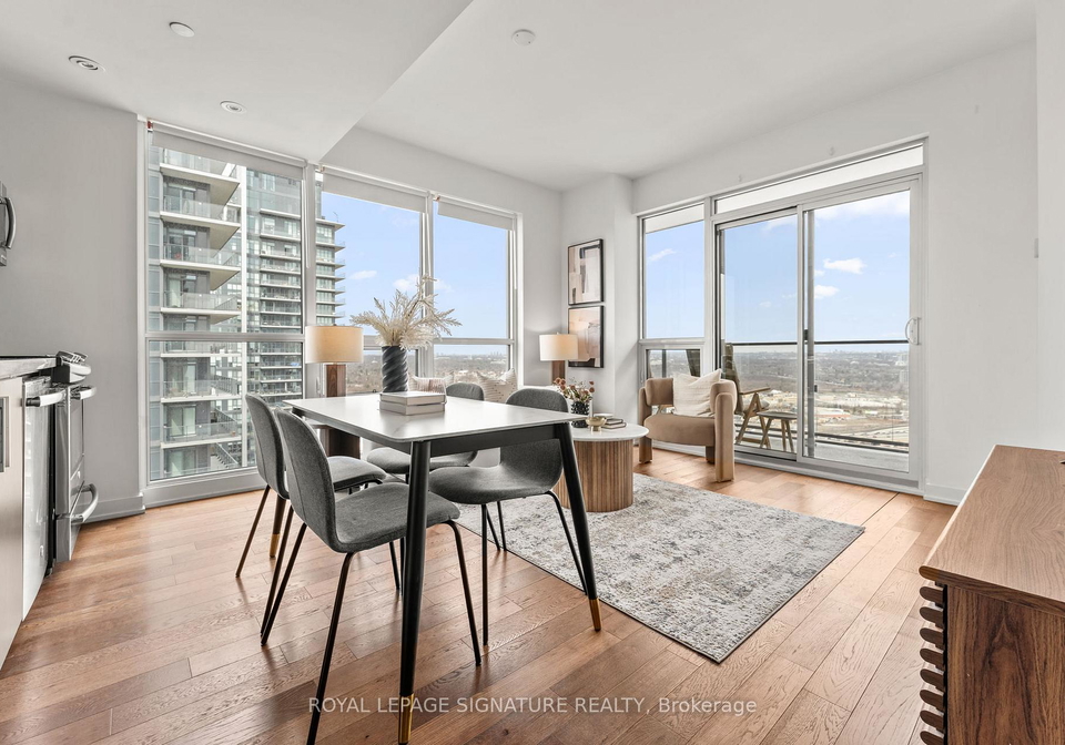 2212-lake-shore-boulevard-w-etobicoke-ontario-w12938454