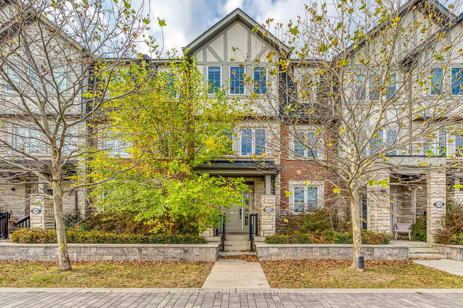 3002-preserve-drive-oakville-ontario-w12938538