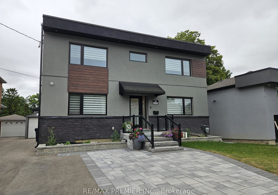 11-edison-circle-north-york-ontario-w12938570