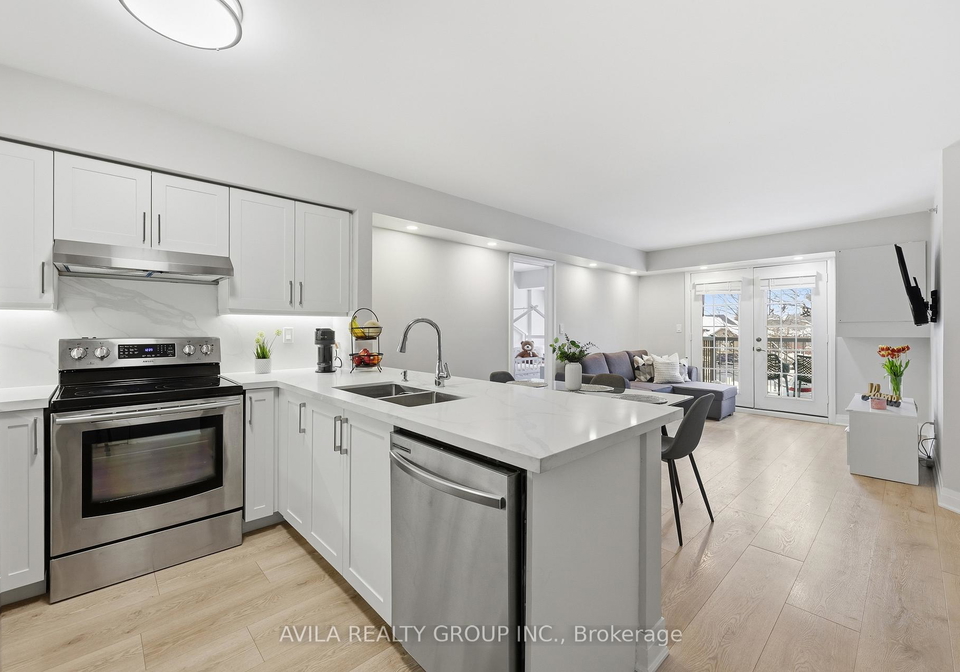 1460-bishops-gate-oakville-ontario-w12938878