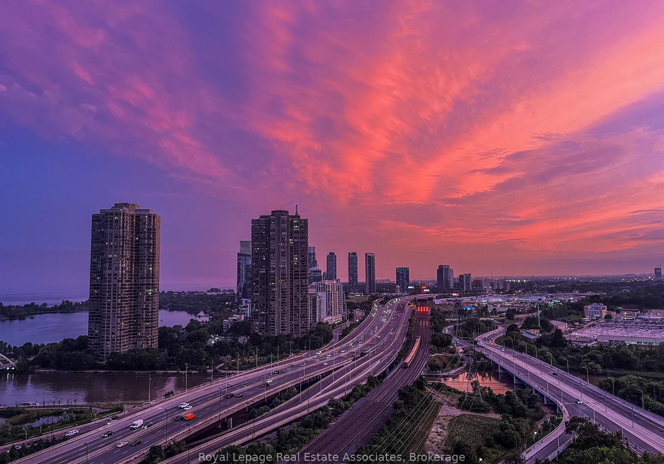 105-the-queensway-toronto-ontario-w12938886