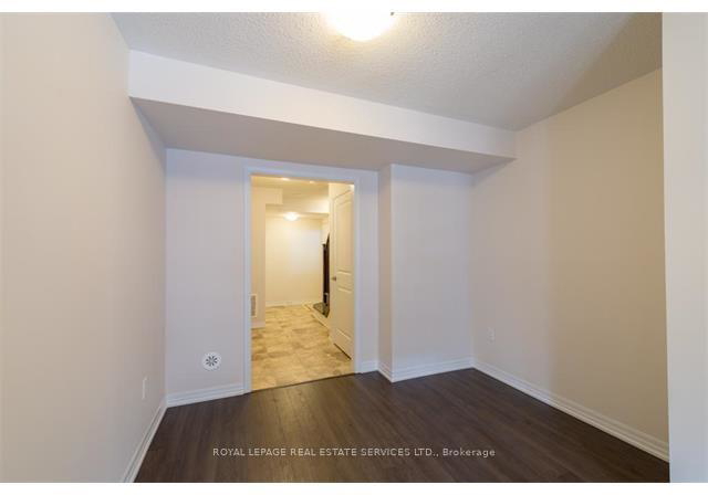 229-ellen-davidson-drive-oakville-ontario-w12938902