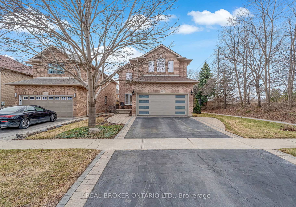 2423-valley-heights-crescent-oakville-ontario-w12938964