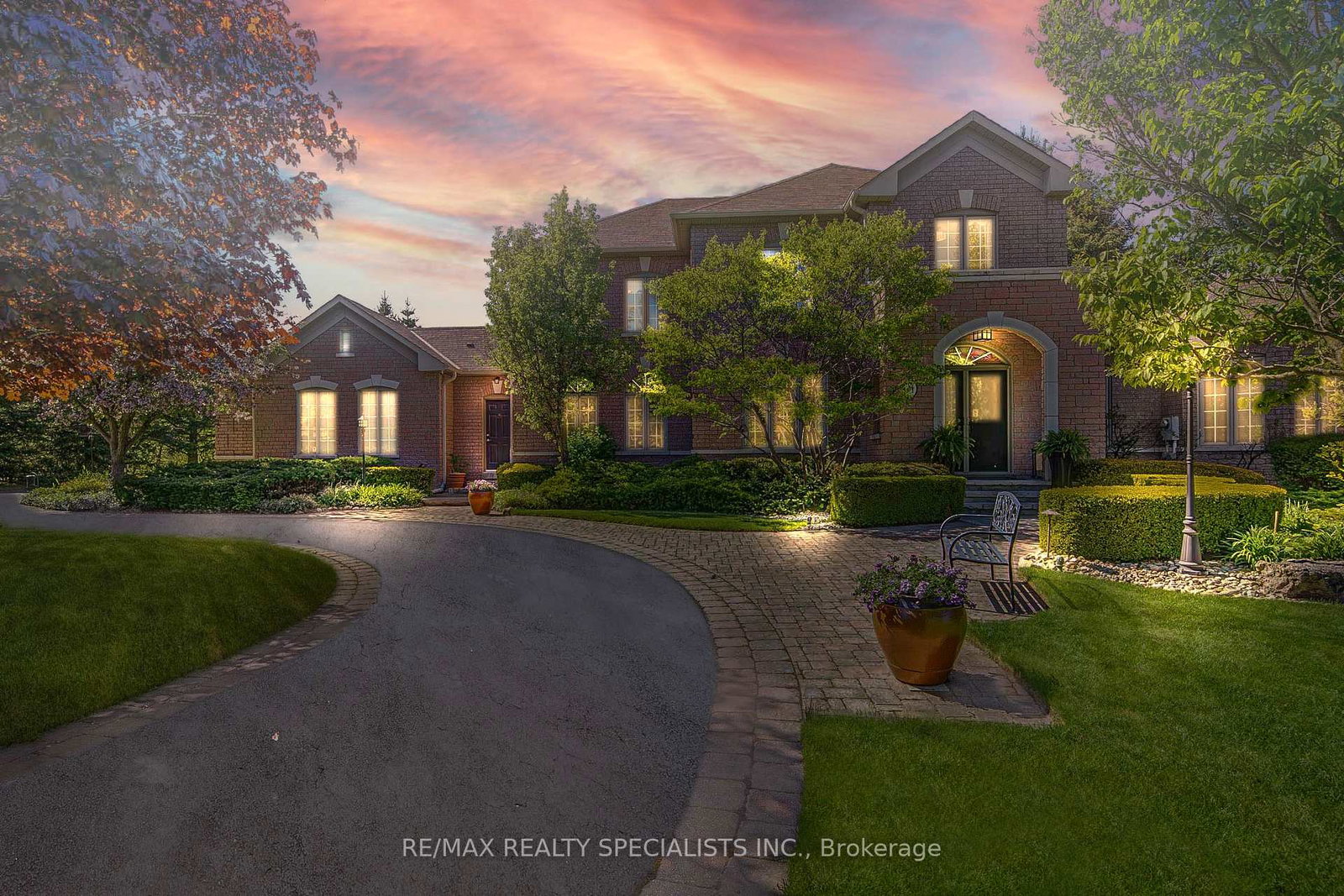 11-bridlewood-boulevard-halton-hills-ontario-w12939078
