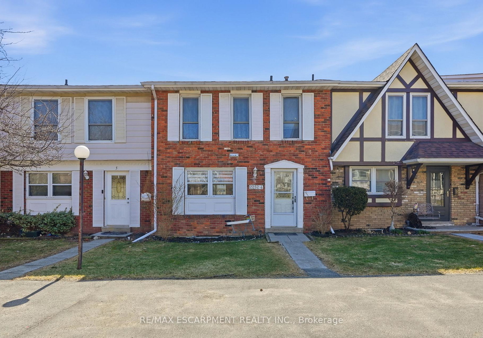 2252-upper-middle-road-burlington-ontario-w12939408