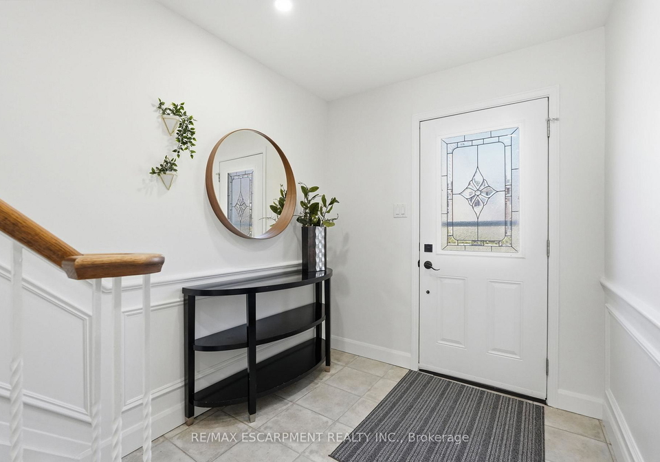 2252-upper-middle-road-burlington-ontario-w12939408