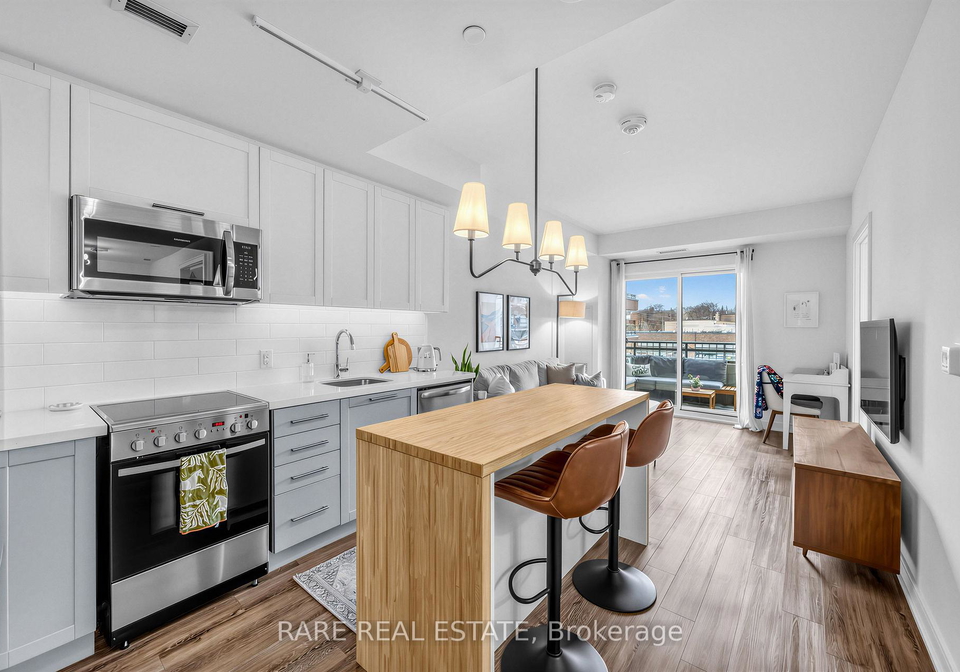 1-neighbourhood-lane-etobicoke-ontario-w12939550