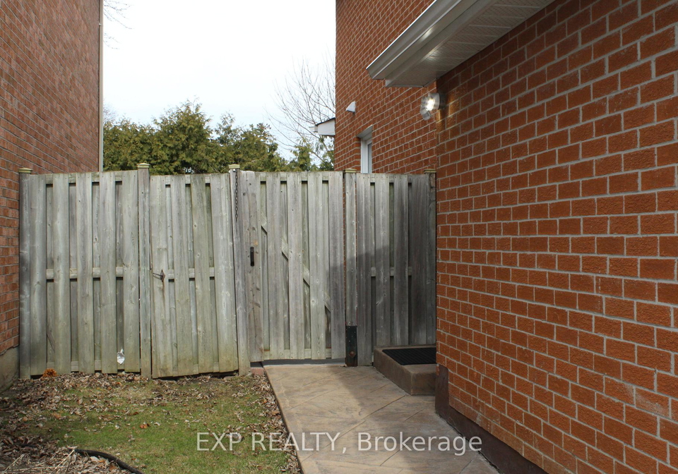 48-howell-street-brampton-ontario-w12939630