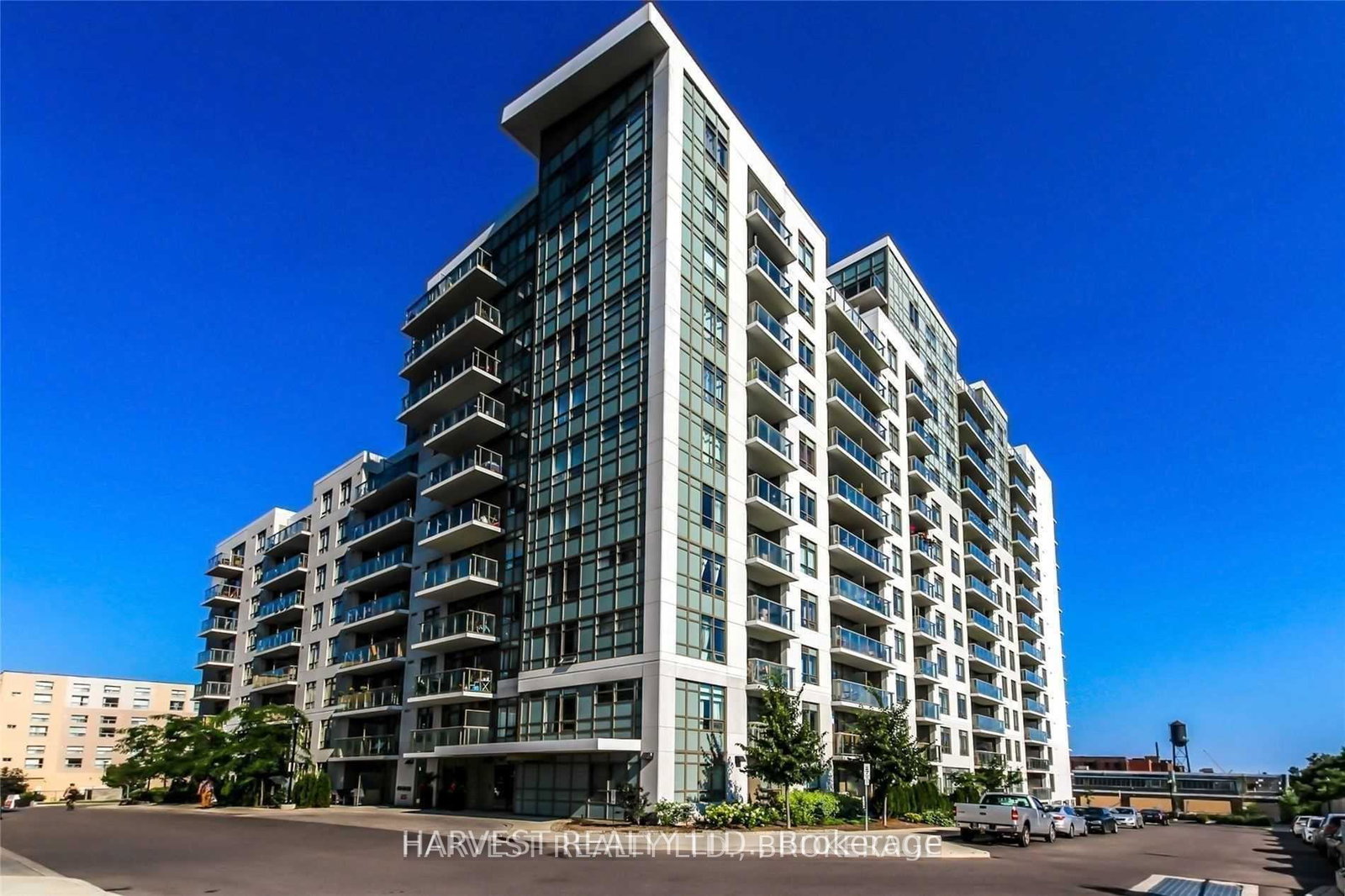 812-lansdowne-avenue-toronto-ontario-w12939738
