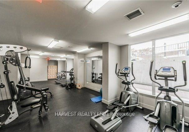 812-lansdowne-avenue-toronto-ontario-w12939738
