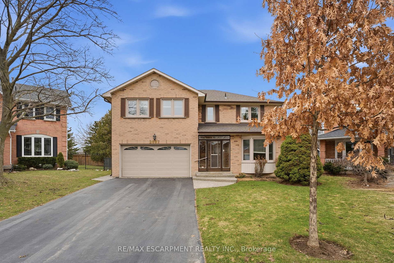 2097-edgebank-court-burlington-ontario-w12939772