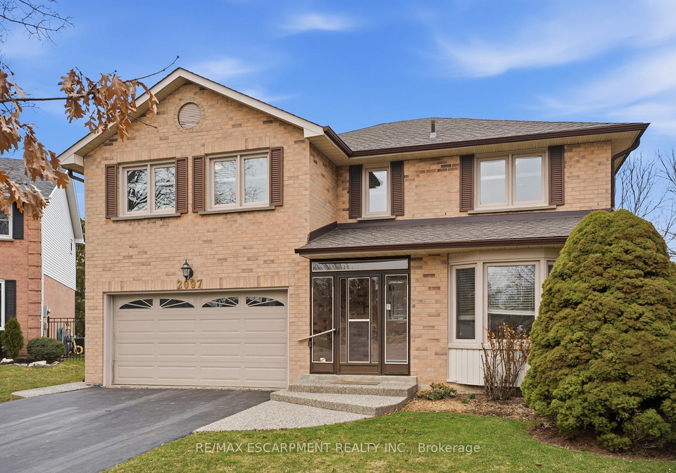 2097-edgebank-court-burlington-ontario-w12939772