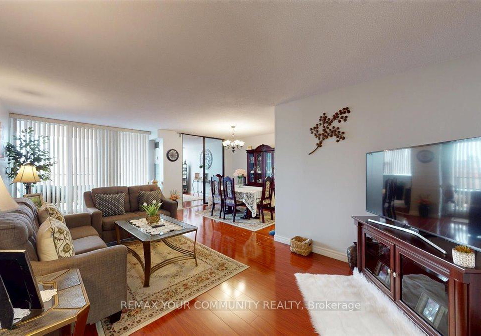 75-emmett-avenue-north-york-ontario-w12939842