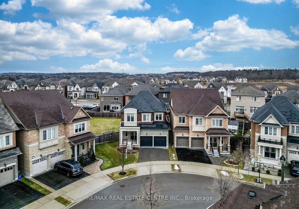 3253-mintwood-circle-oakville-ontario-w12940632