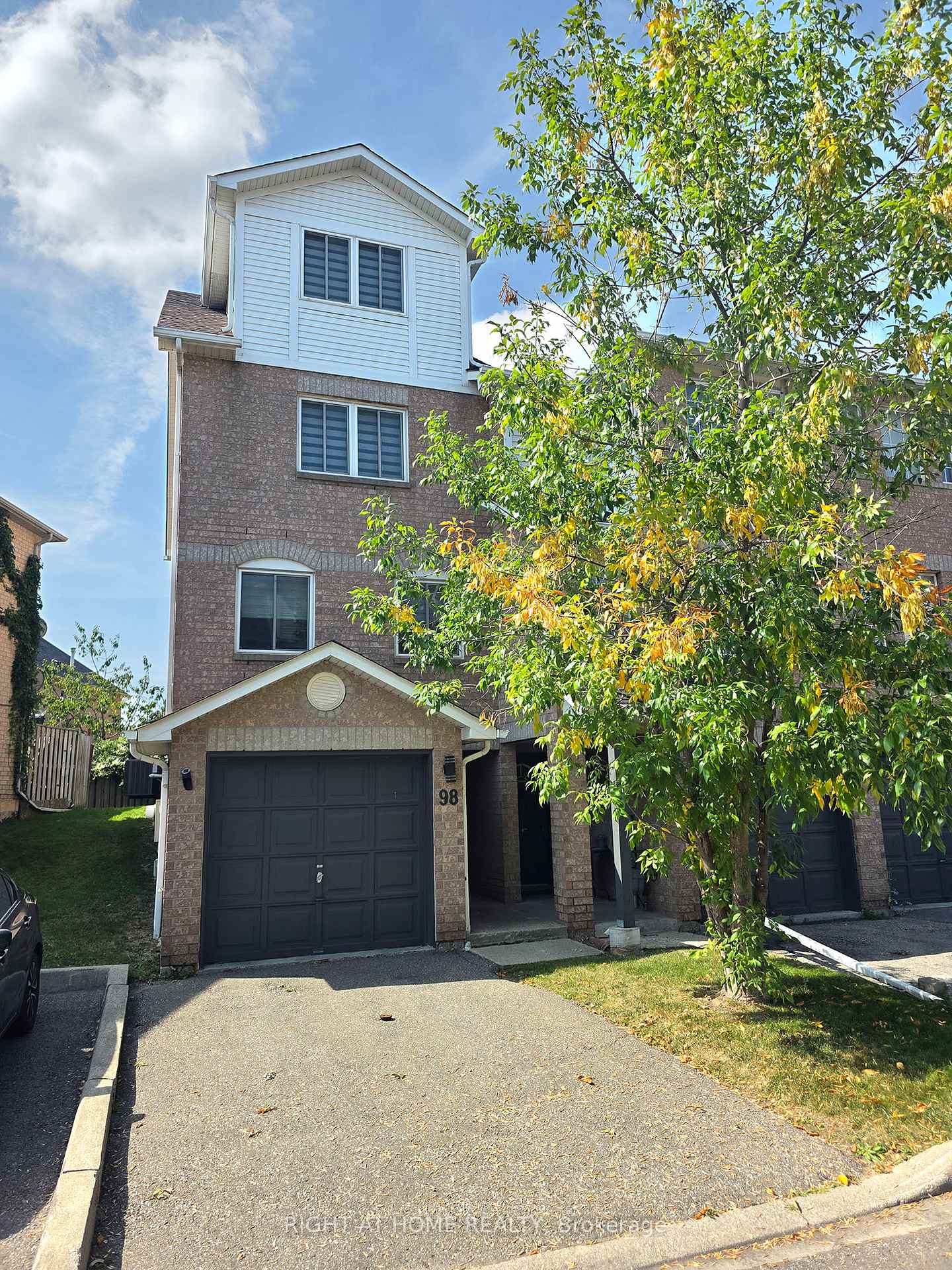 98-spadina-road-brampton-ontario-w12941394