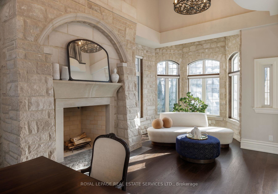 1165-garden-road-mississauga-ontario-w12941424