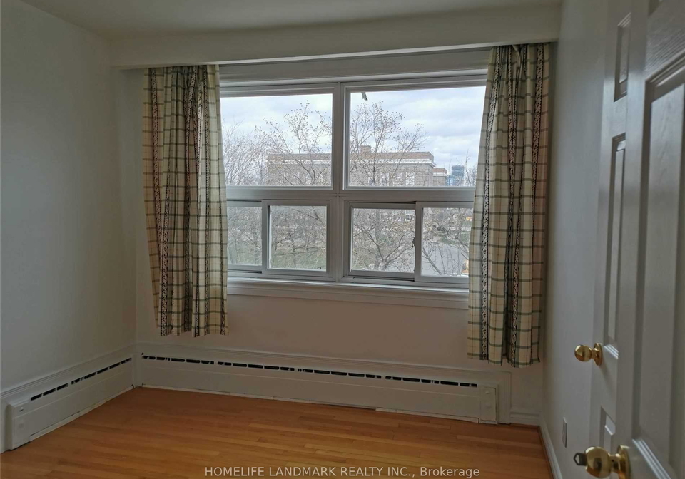 407-royal-york-road-etobicoke-ontario-w12941598