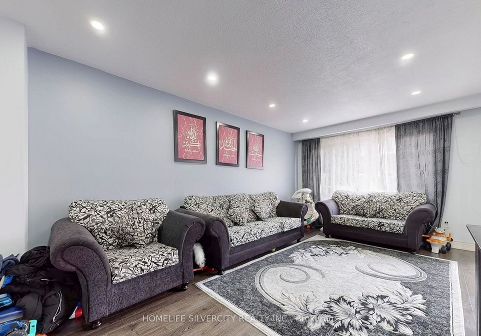7033-netherbrae-road-mississauga-ontario-w12942016