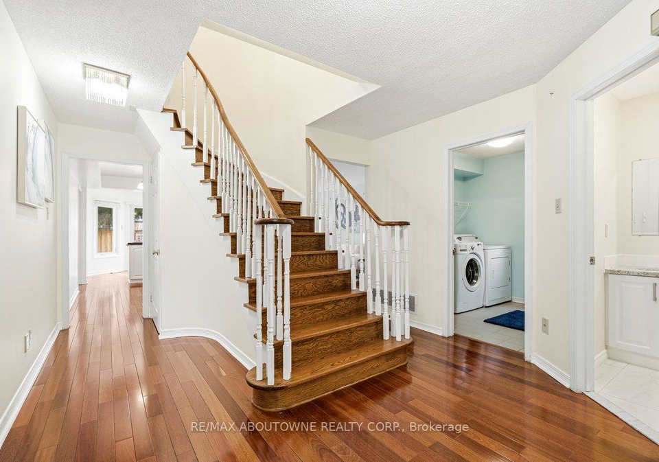 4538-mayflower-drive-mississauga-ontario-w12942268