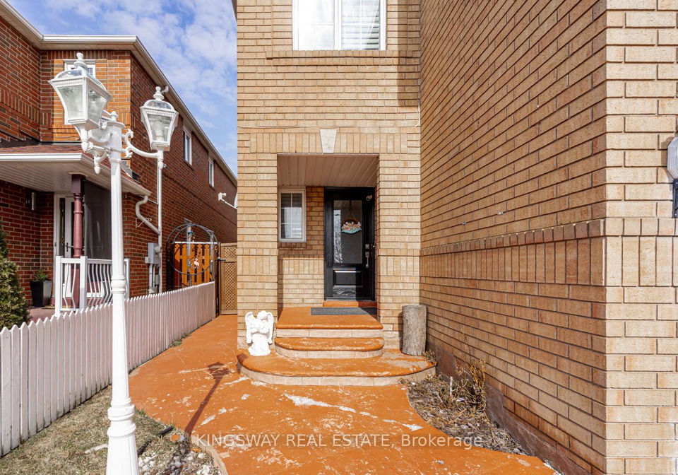 891-stonebridge-avenue-mississauga-ontario-w12942454