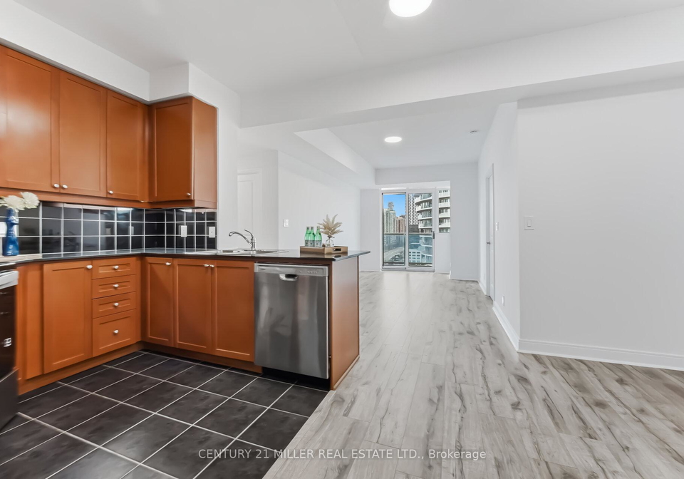 80-absolute-avenue-mississauga-ontario-w12942530