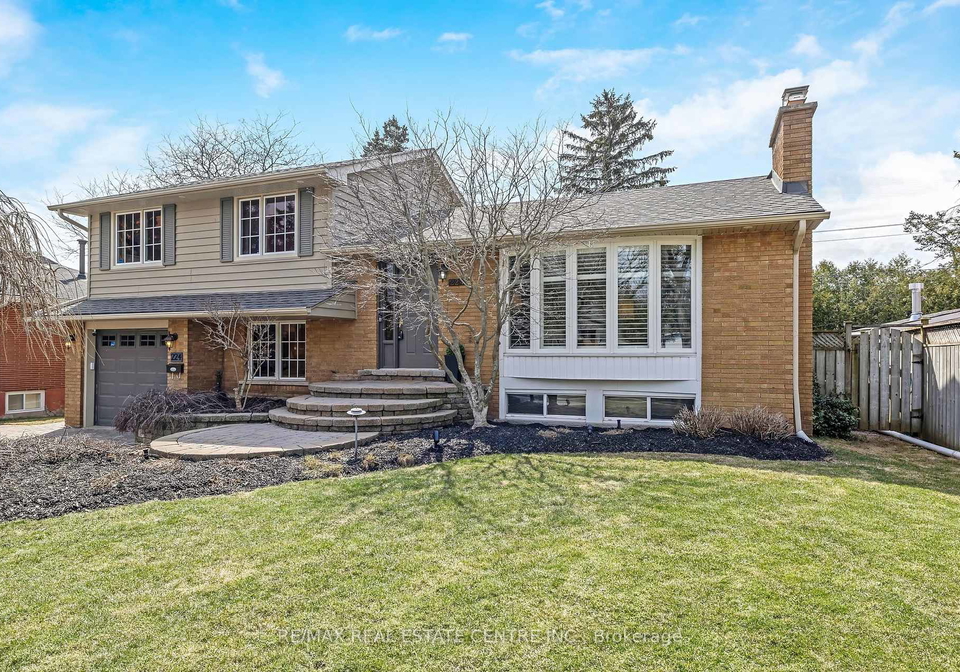 224-white-pines-drive-burlington-ontario-w12942786