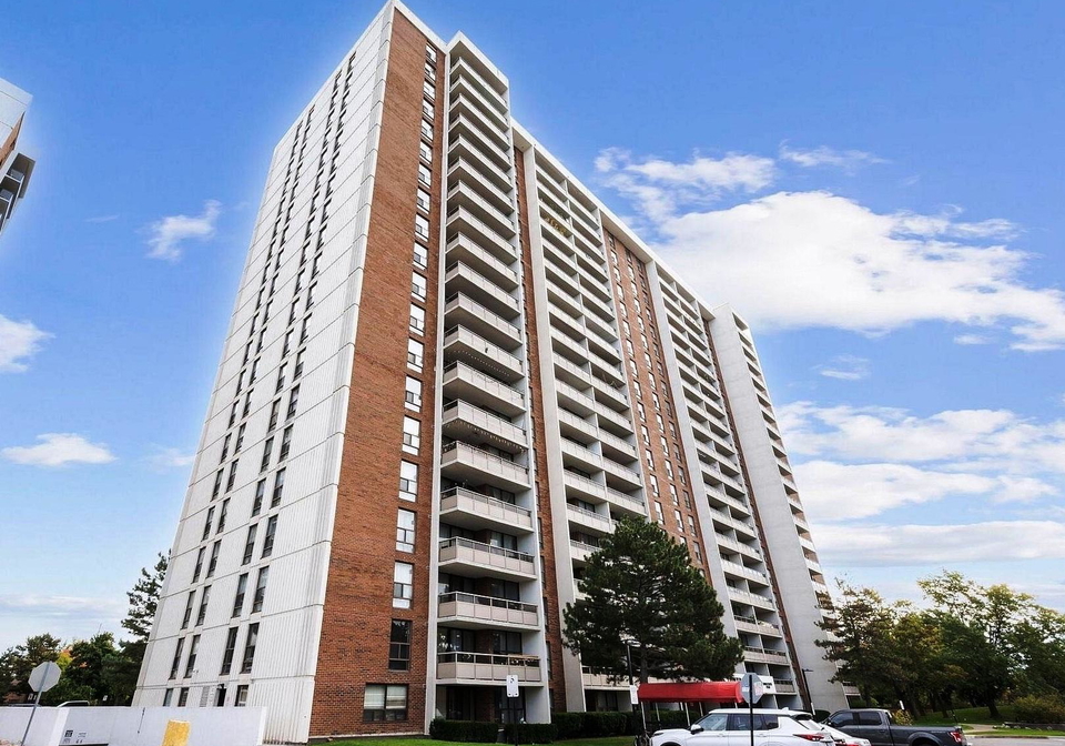 4-kings-cross-road-brampton-ontario-w12942840