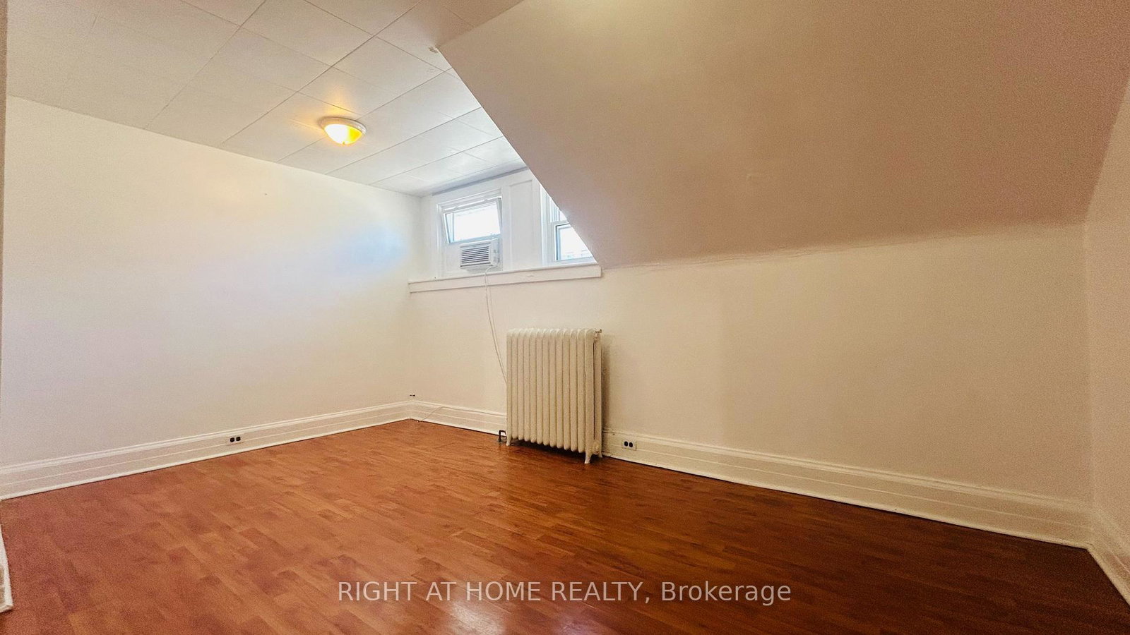 60-long-branch-avenue-etobicoke-ontario-w12942926