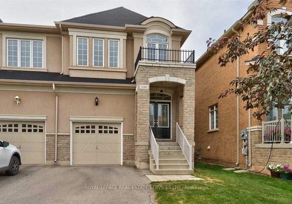 1285-jezero-crescent-oakville-ontario-w12943126