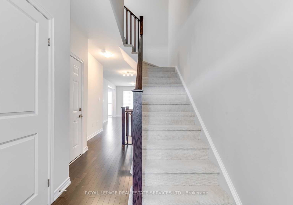 415-wheat-boom-drive-oakville-ontario-w12943254