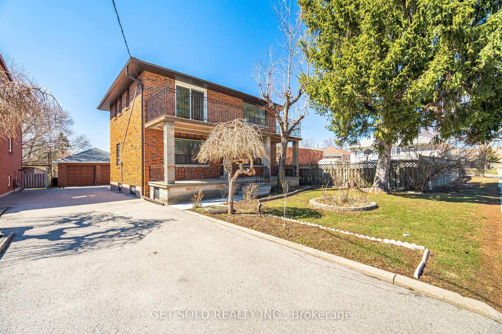 60-erie-street-north-york-ontario-w12943322