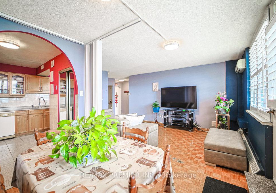 3460-keele-street-york-ontario-w12943352
