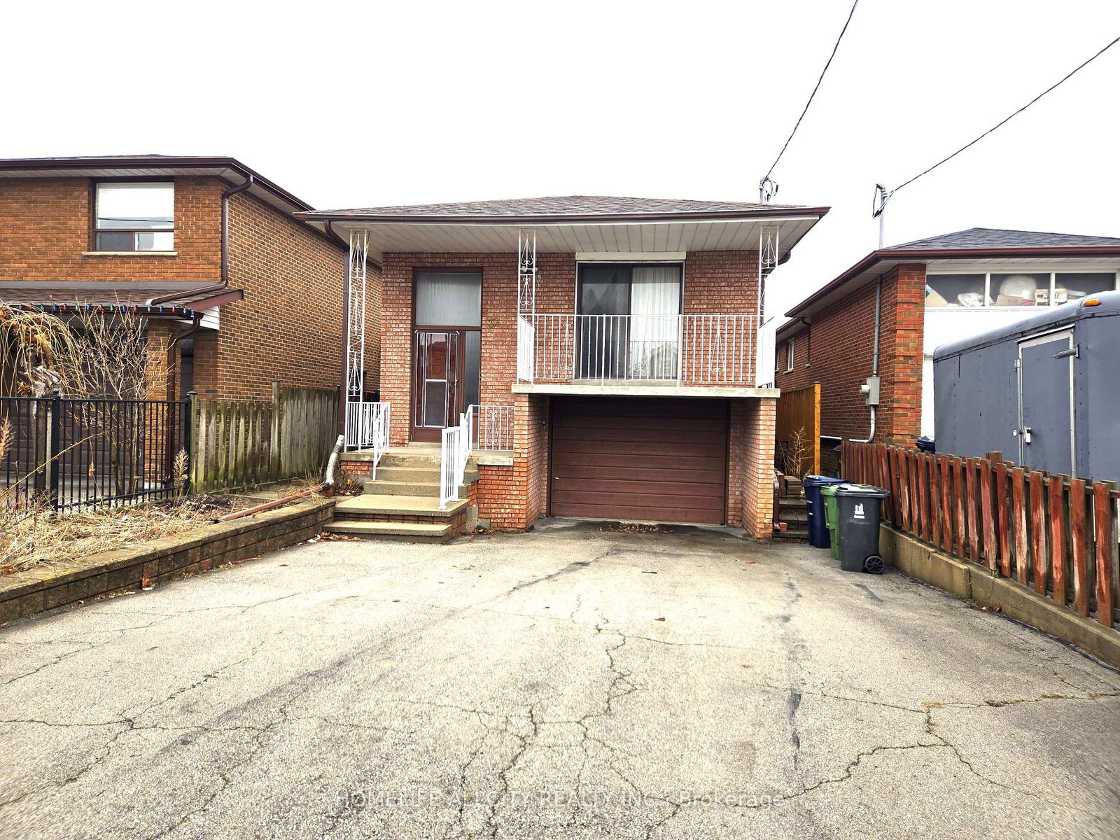 32-renfield-street-north-york-ontario-w12943370