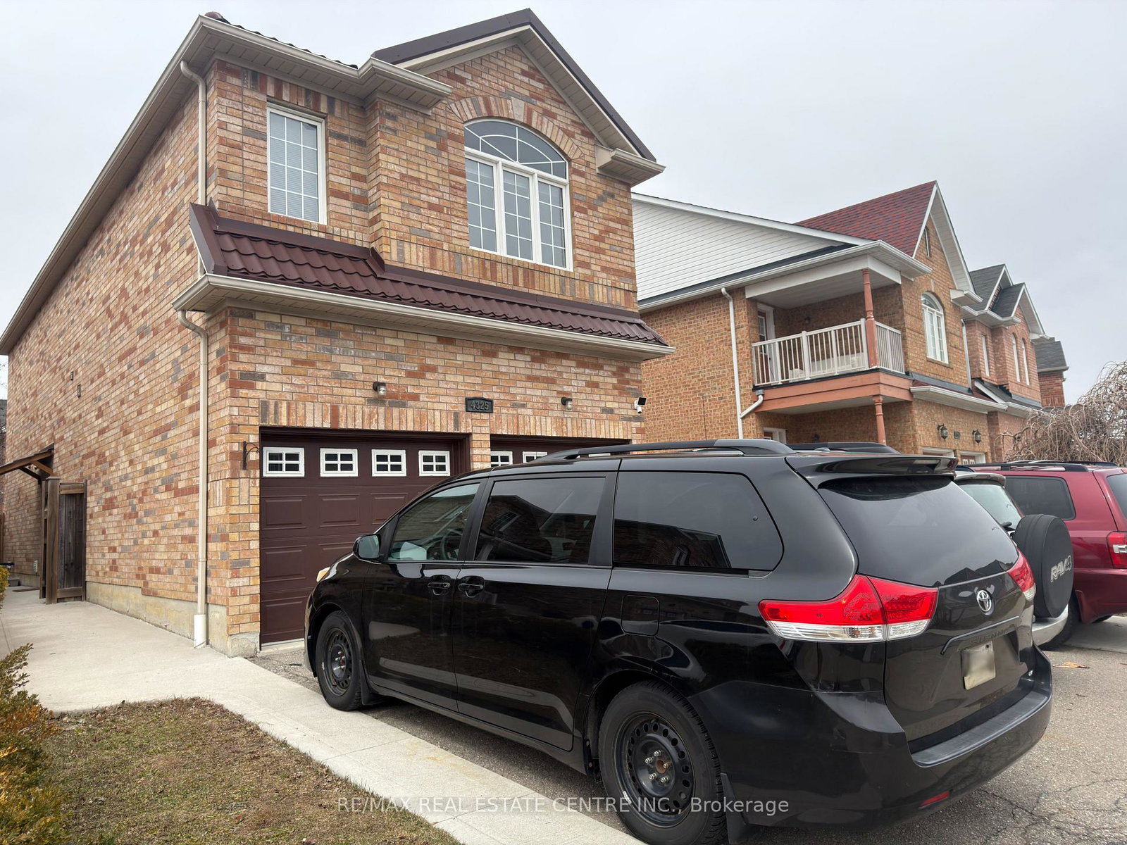 4325-guildwood-way-mississauga-ontario-w12943436