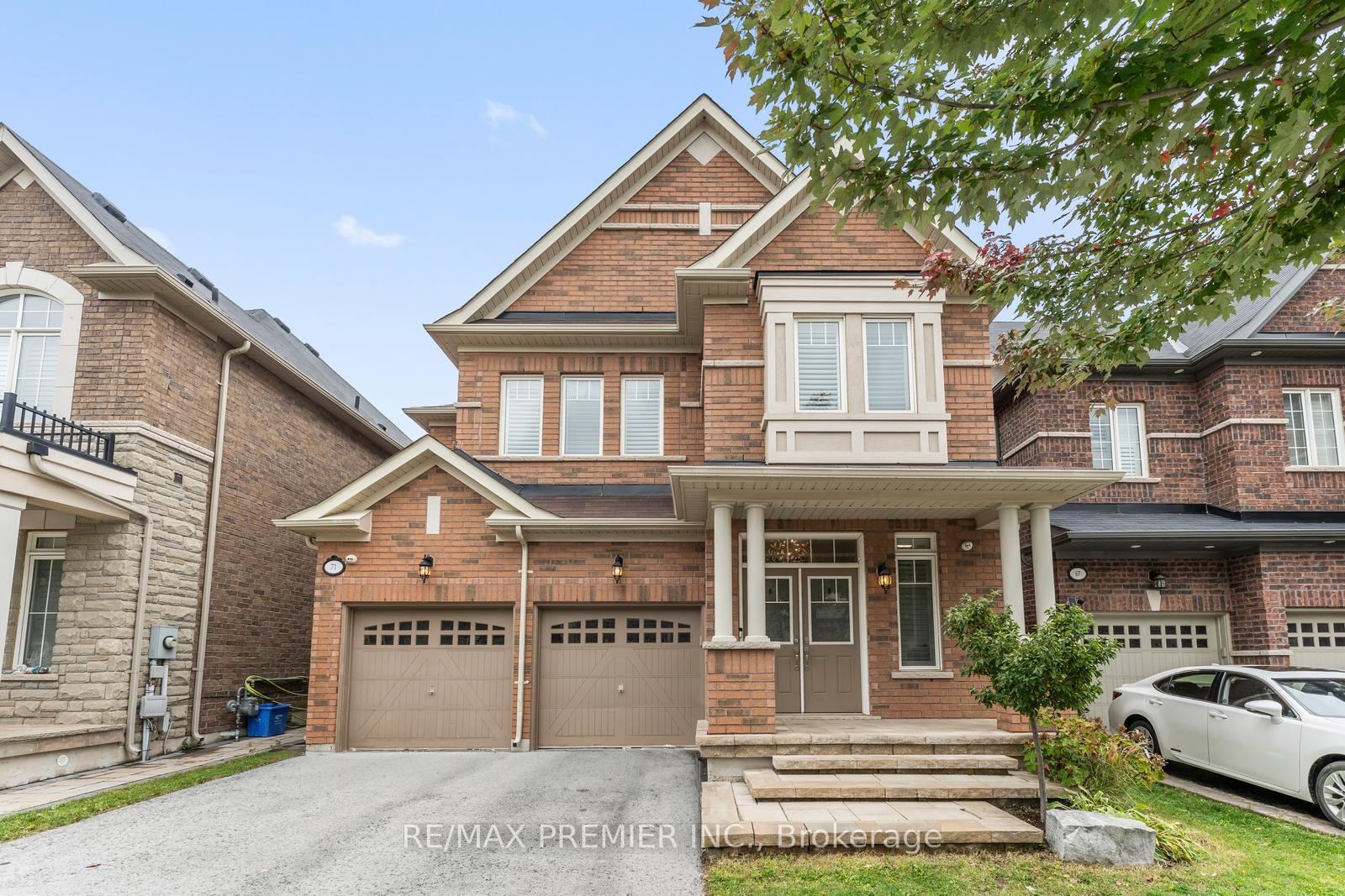 71-hoey-crescent-oakville-ontario-w12943532