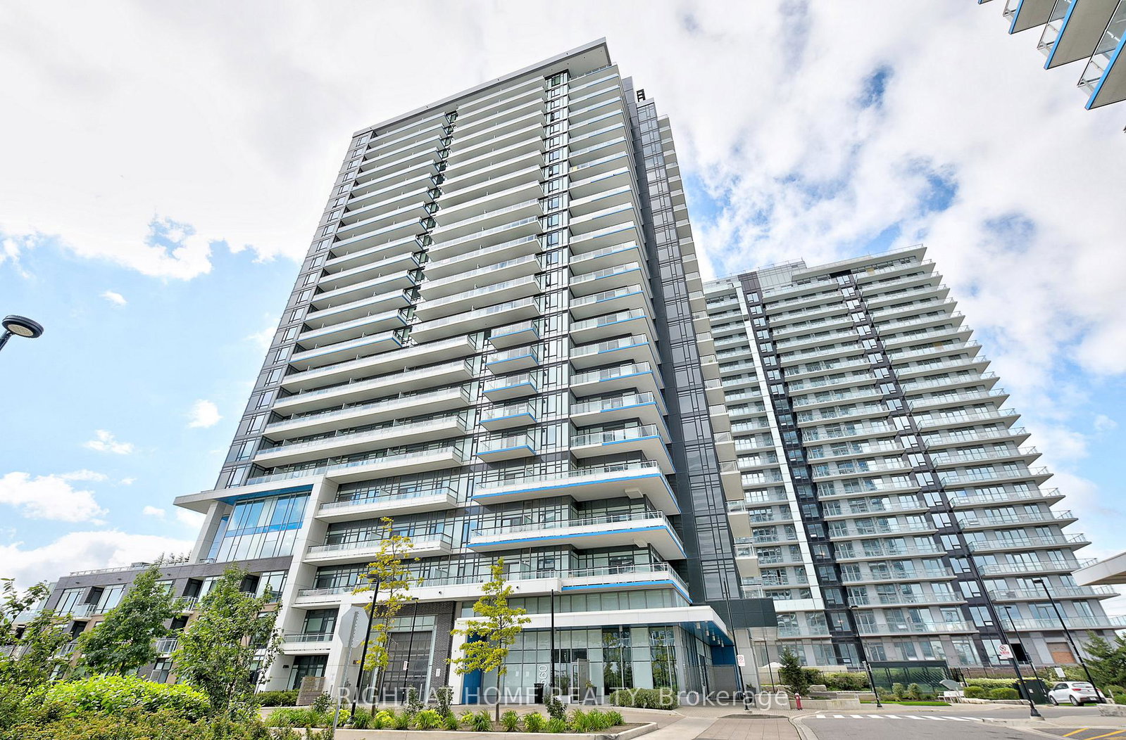 2560-eglinton-avenue-w-mississauga-ontario-w12943546
