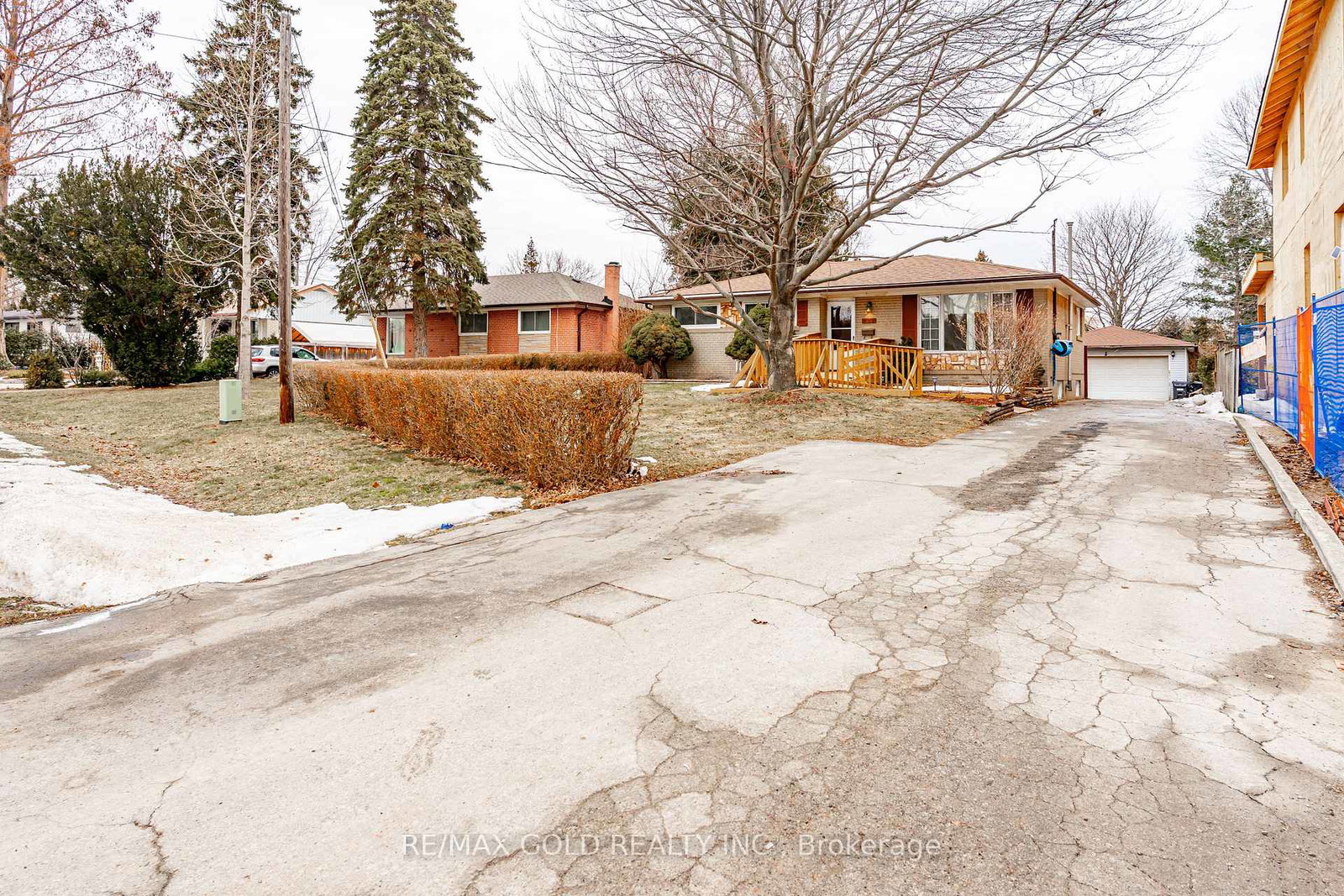 521-sandbrook-road-oakville-ontario-w12943562