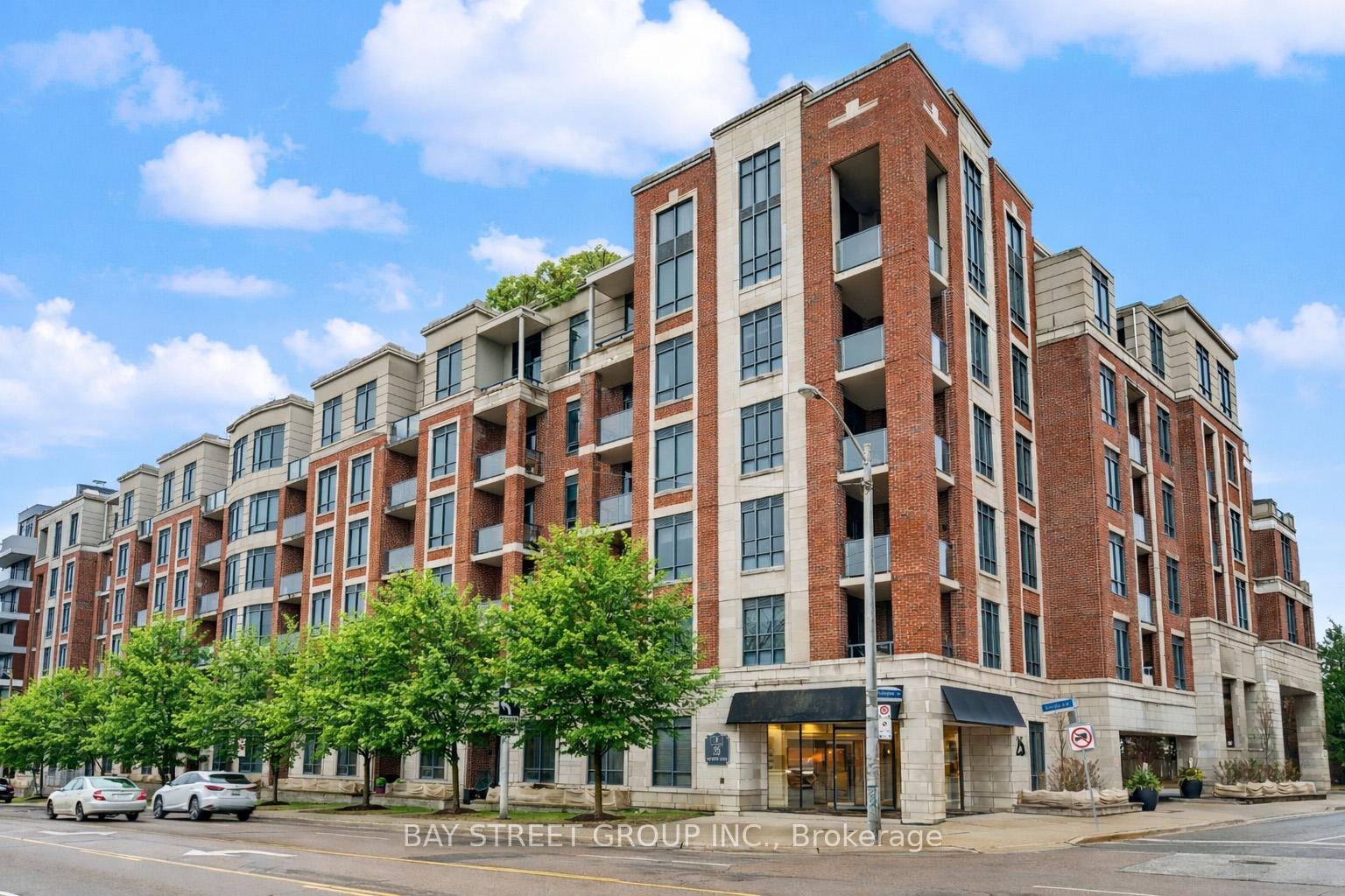 25-earlington-avenue-etobicoke-ontario-w12943652