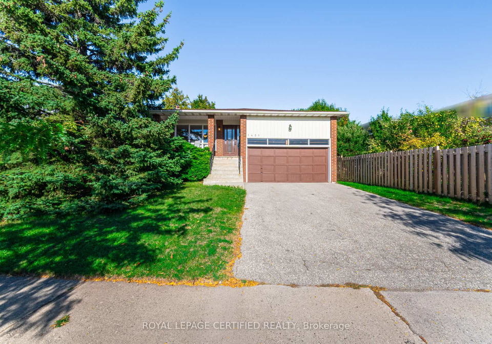 1431-harmsworth-square-oakville-ontario-w12943850