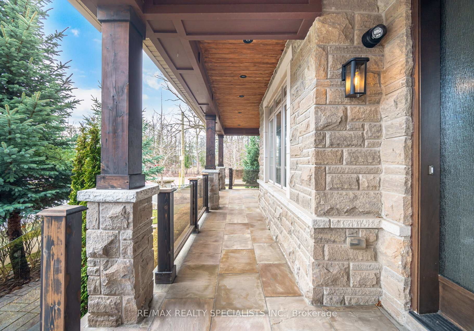 2-berkwood-hollow-brampton-ontario-w12943986